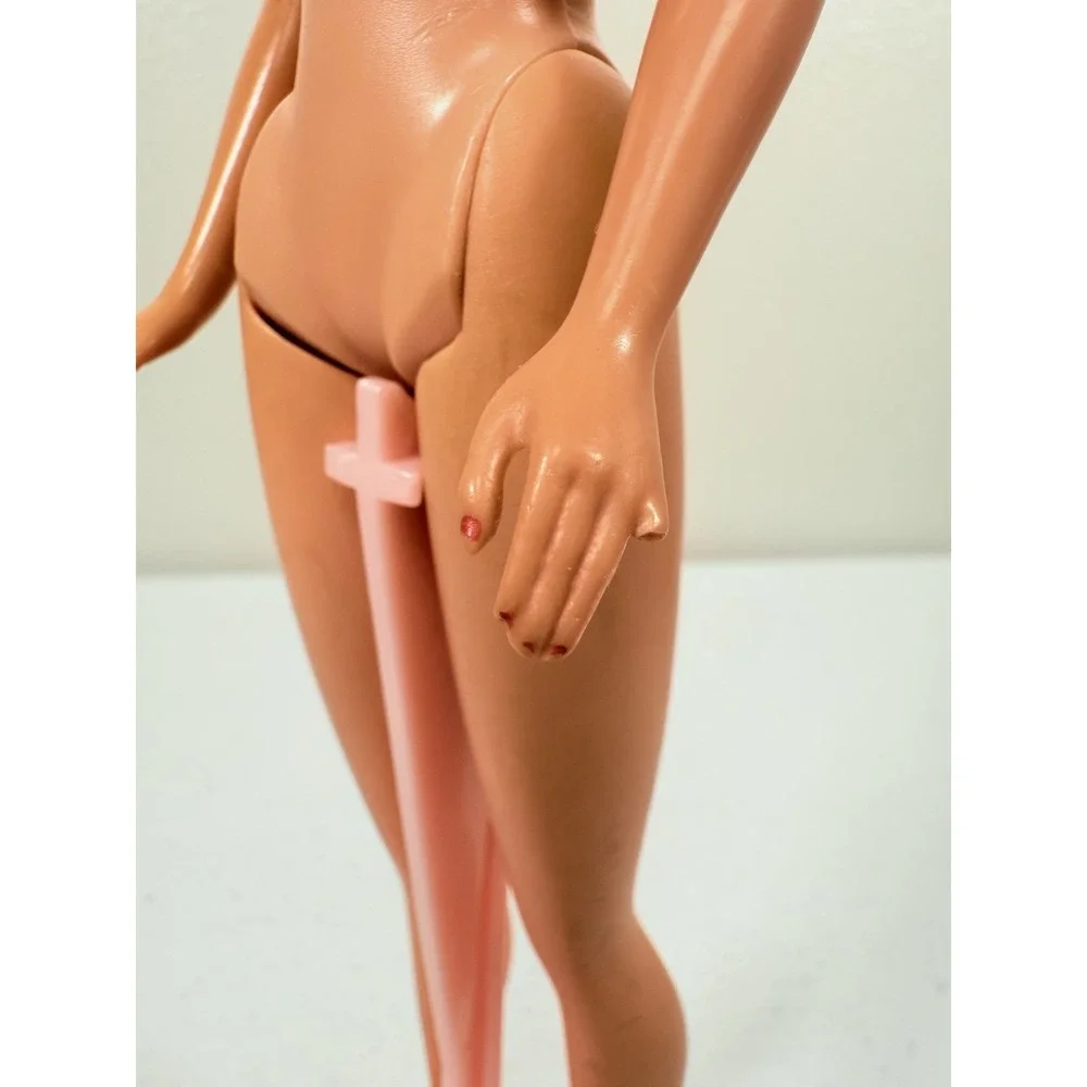Barbie she did